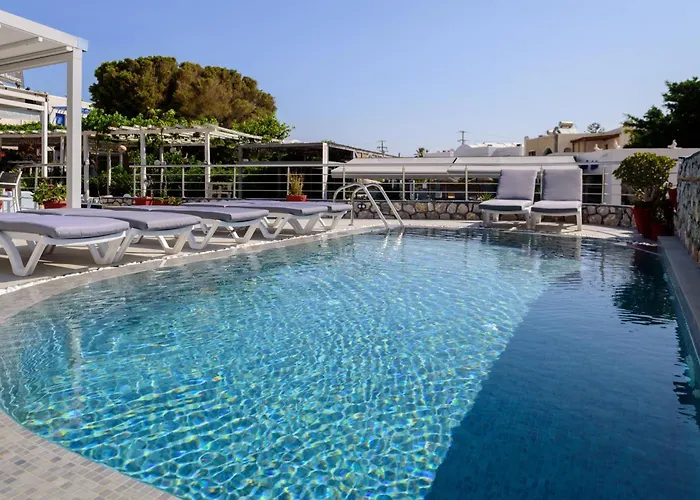Akis Hotel