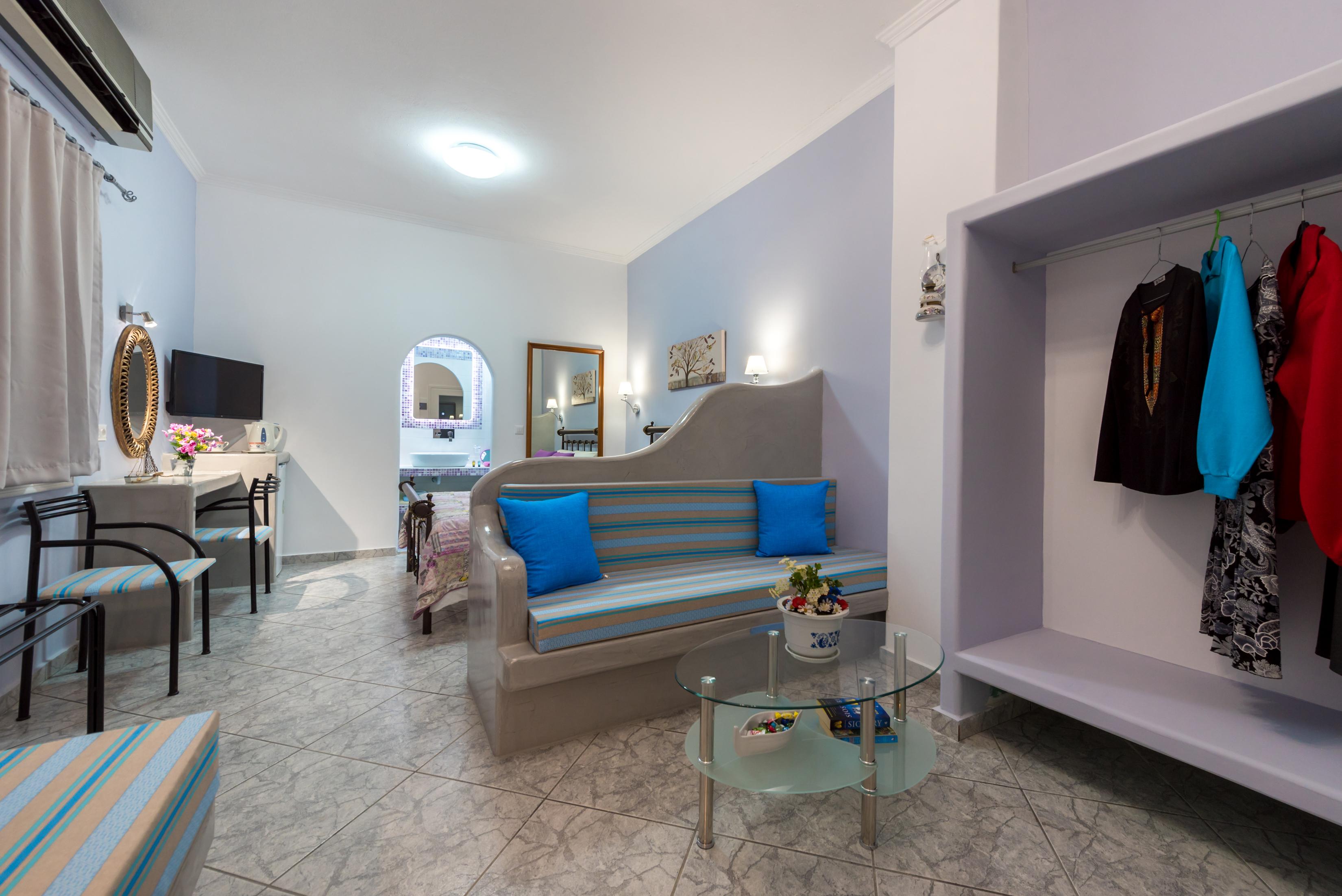 Akis Hotel Kamari (Santorini)