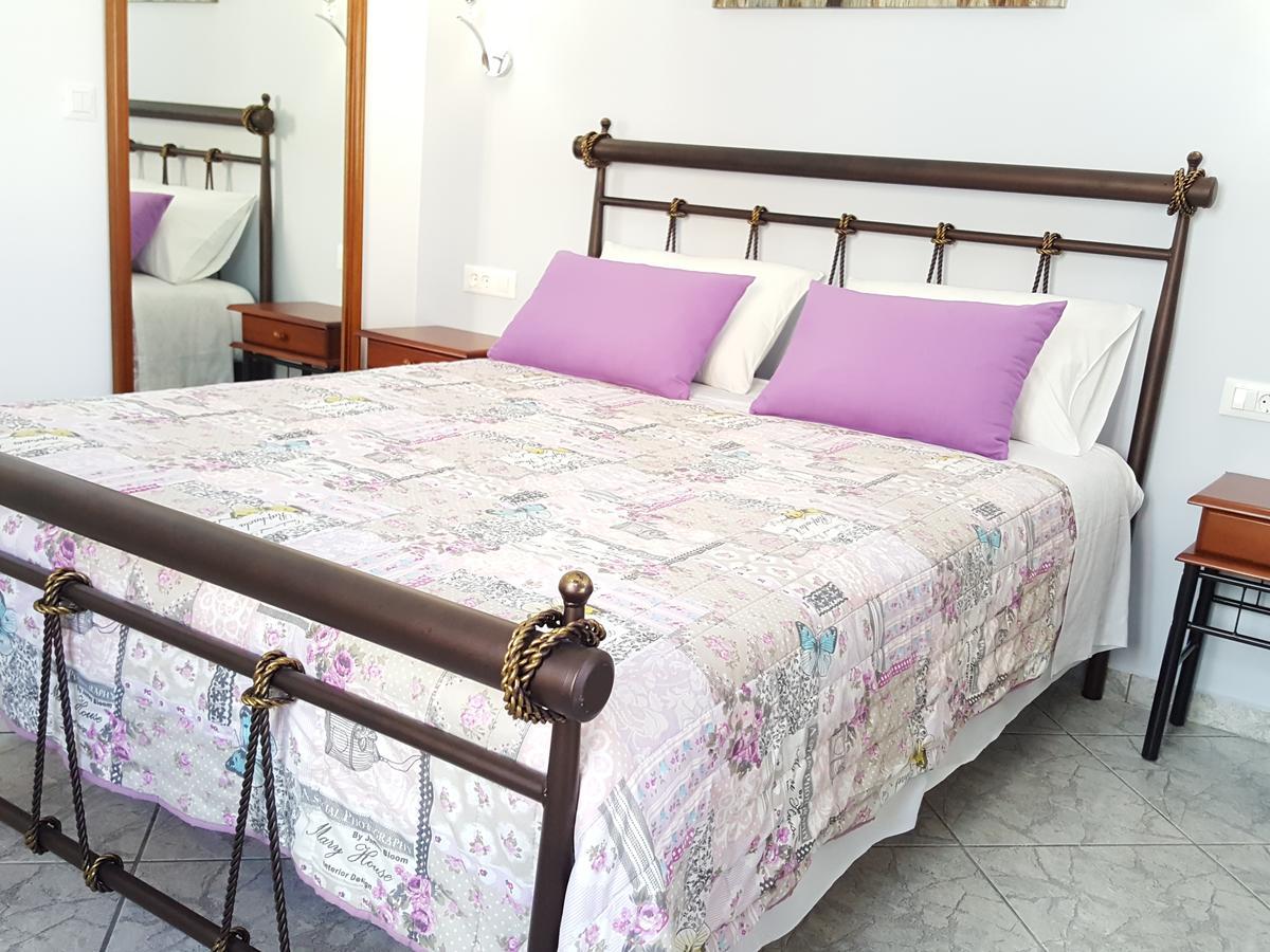 Hotel Akis Kamari (Santorini)